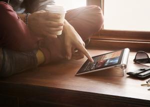 لينوفو تعلن رسميا عن الجهاز اللوحي Lenovo Yoga Tablet 8