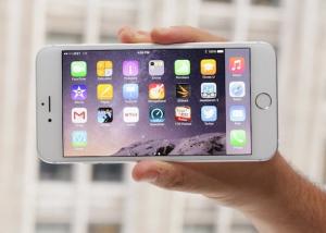 " آبل " تطرو هاتفها العملاق بشاشة 5.8 بوصة من نوع " OLED "