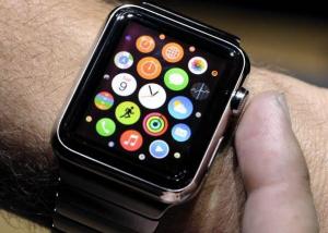 2016 : اﻻستعداد لطرح الساعة الذكية Apple Watch 2