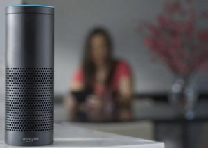الجهاز المنافس من آبل لجهاز Amazon Echo يحمل كاميرا قادرة على التعرف على الوجوه
