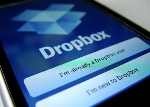 Dropbox مهتمة بإنشاء منصة للدردشة تستهدف أماكن العمل