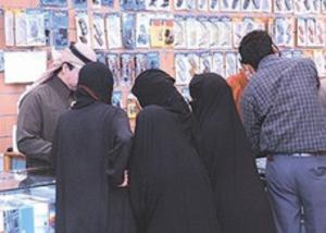 وزارة العمل تدفع 50% من رواتب السعوديين في قطاع الاتصالات